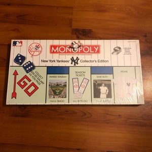Vintage •NWT • New York Yankees Monopoly Game
